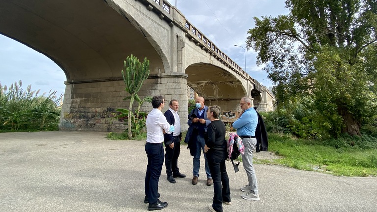 Siglata convenzione attuativa per il Ponte Oreto: sopralluogo con i cittadini